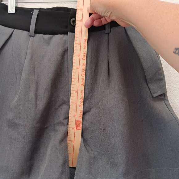 Shein Trouser Shorts Size 4 Belt Loops High Waist Pockets Grey - Picture 4 of 11